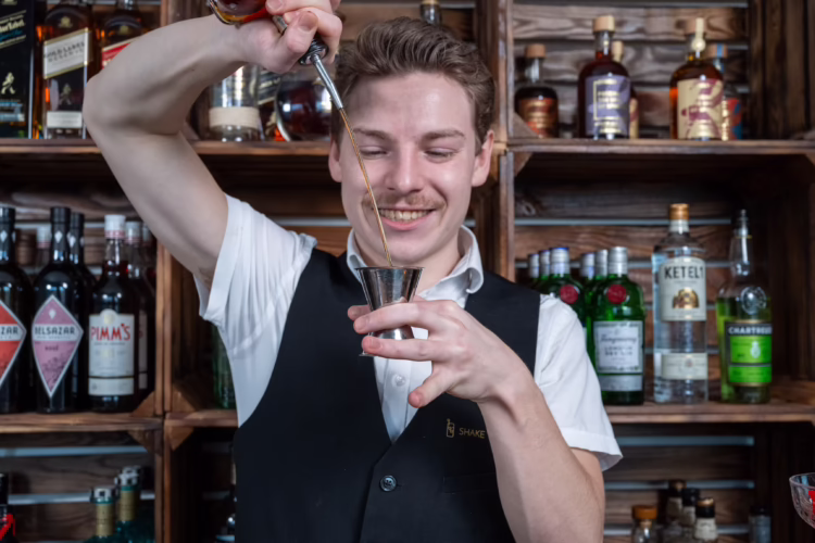 6a189a_b99c9d82756b47478a165c9afec9aca2mv2